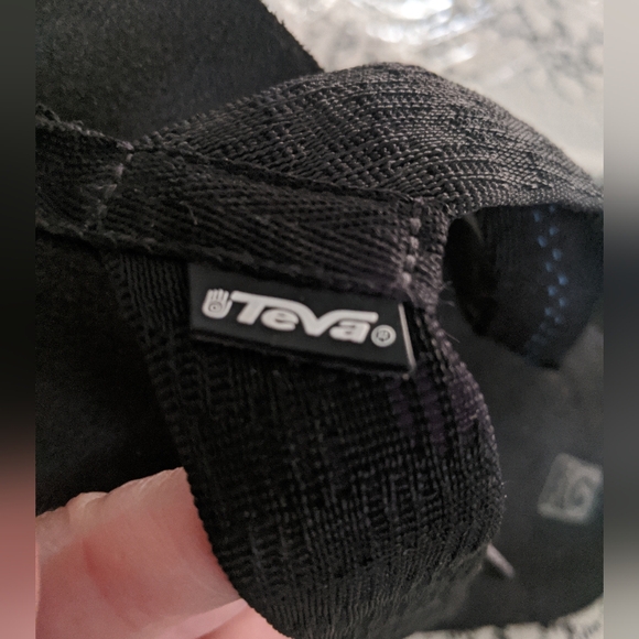 Mens FlipFlops Black Sandals Outdoor Pool Beach Party Shoes Size 11 - Picture 5 of 5